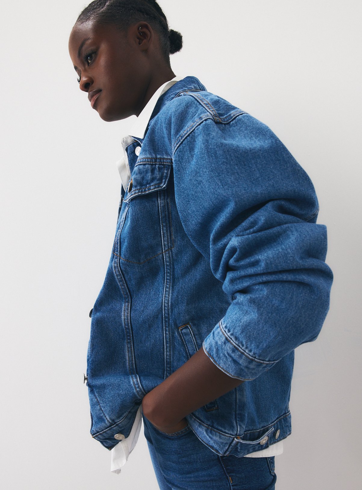 Mid Blue Denim Oversized Trucker Jacket 20 - Image 2 thumbnail